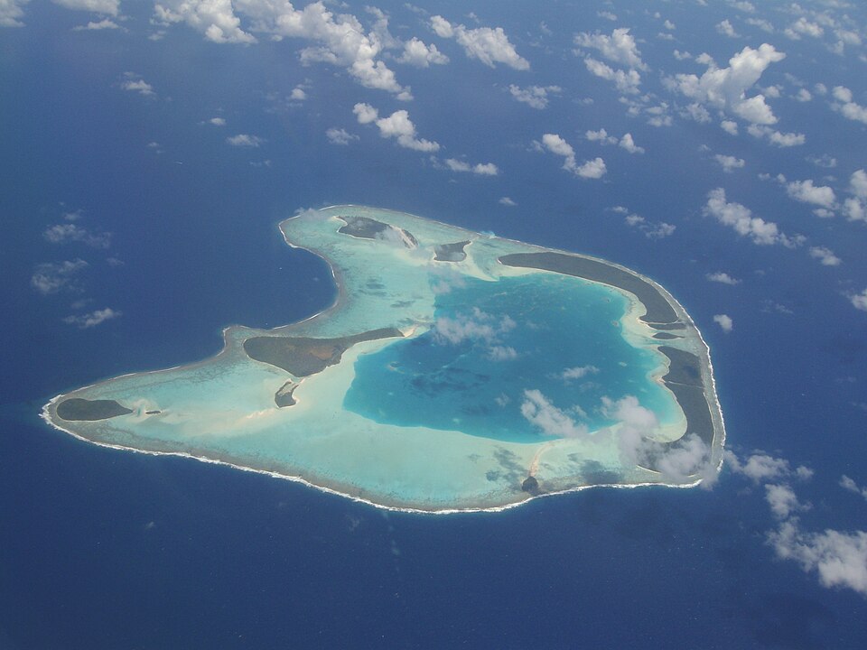 Tetiaro atoll from sky